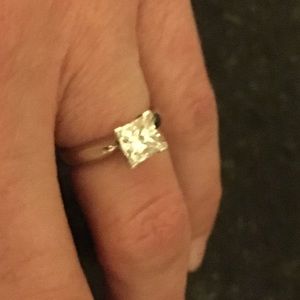 Gorgeous diamond princess cut 1.04 carat solitaire
